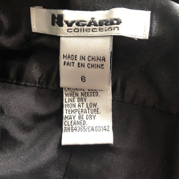 Nygard black gold & white silky flat pleated skirt size 6 100% polyester - Picture 6 of 6